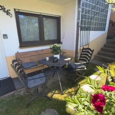 Ferien Und Monteurswohnung Am Schloss